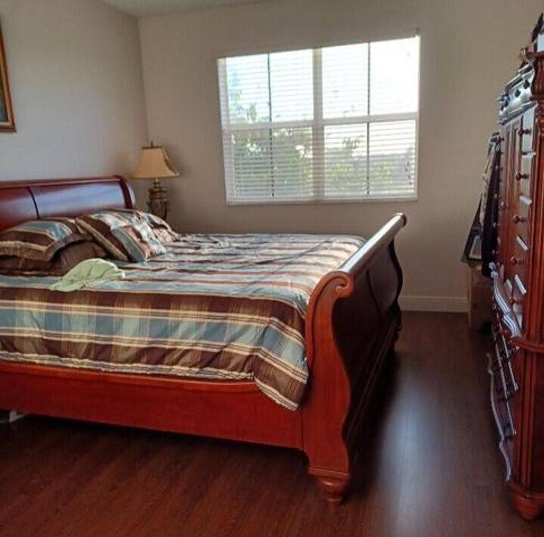 Townhouse for rent at 1064 SW 144th Ave, Hollywood, FL 33027