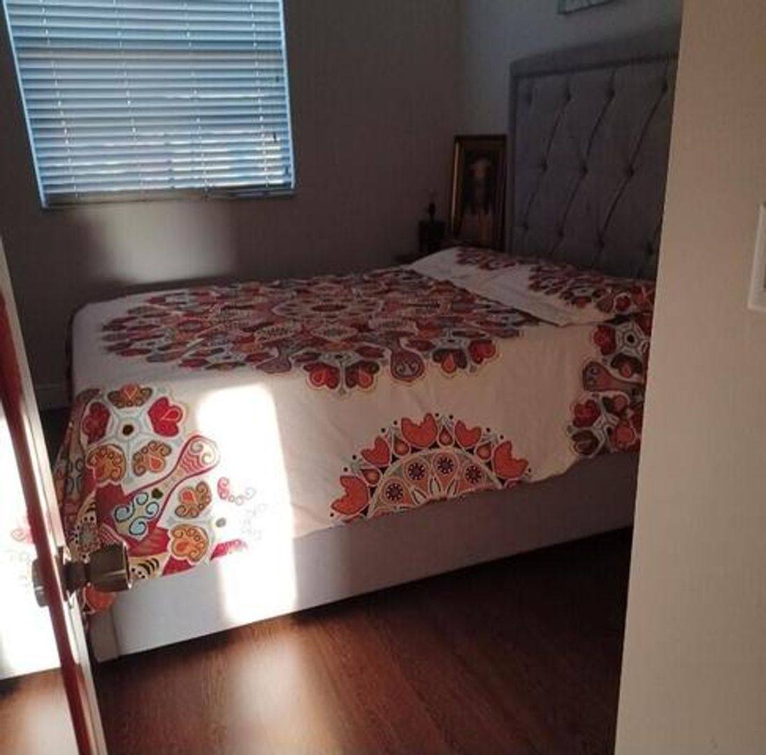 Townhouse for rent at 1064 SW 144th Ave, Hollywood, FL 33027