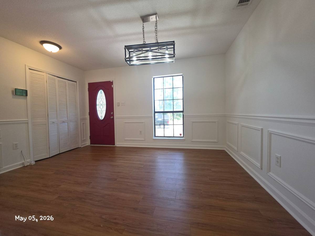 House for rent at 127 Stockbridge Dr, Savannah, GA 31419