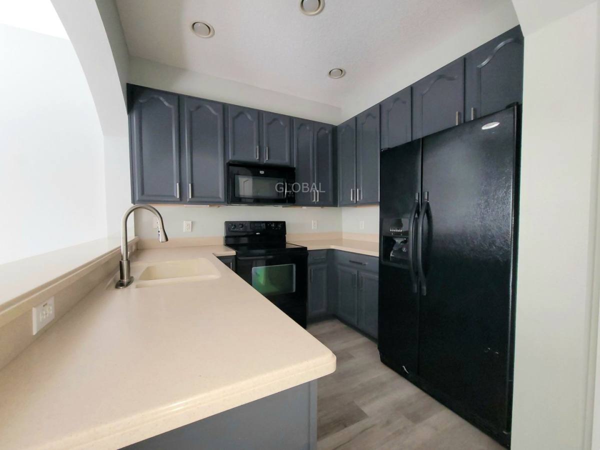 Townhouse for rent at 10254 Park Commons Dr, Orlando, FL 32832