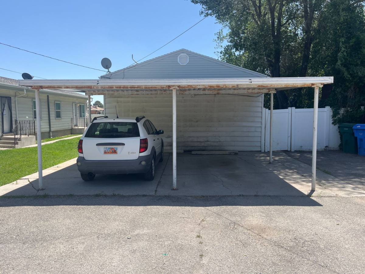Apartment for rent at 1597 W 12800 S, Riverton, UT 84065