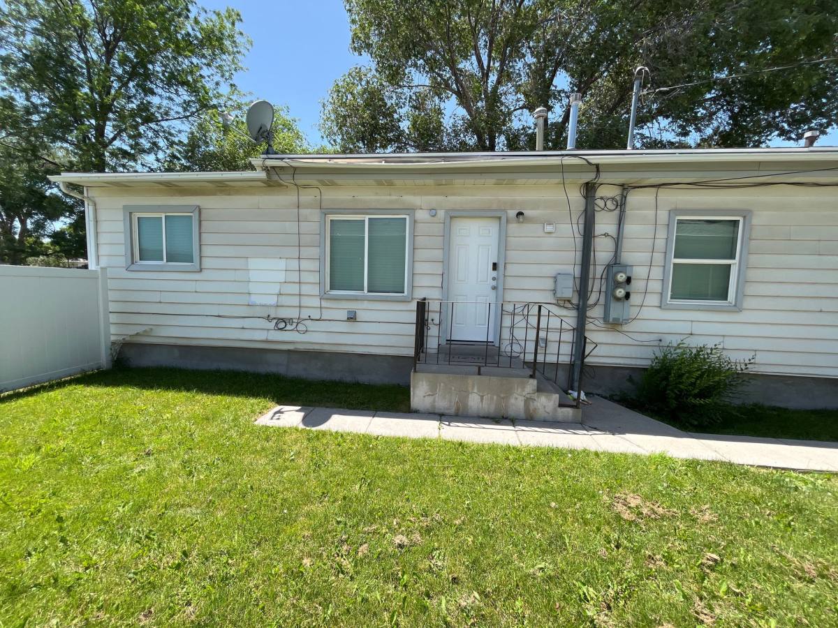 Apartment for rent at 1597 W 12800 S, Riverton, UT 84065