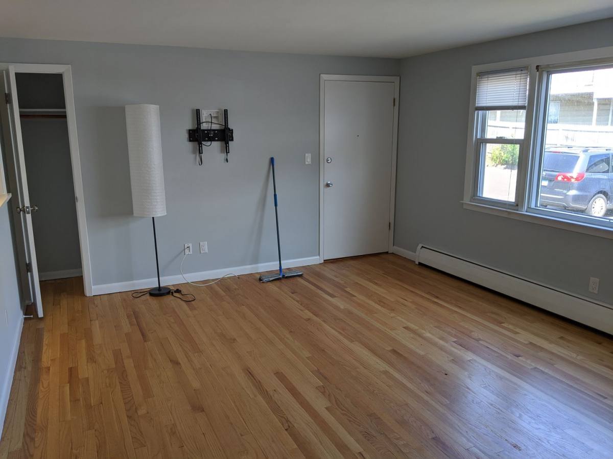 Apartment for rent at 998-1008 Campbell Ave, West Haven, CT 06516