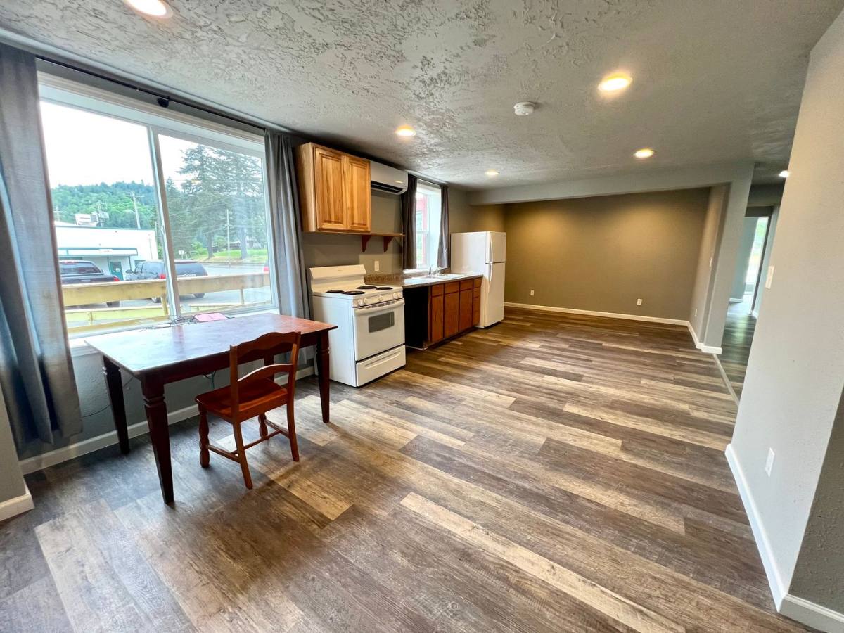 Apartment for rent at 212 Spruce St, Myrtle Point, OR 97458
