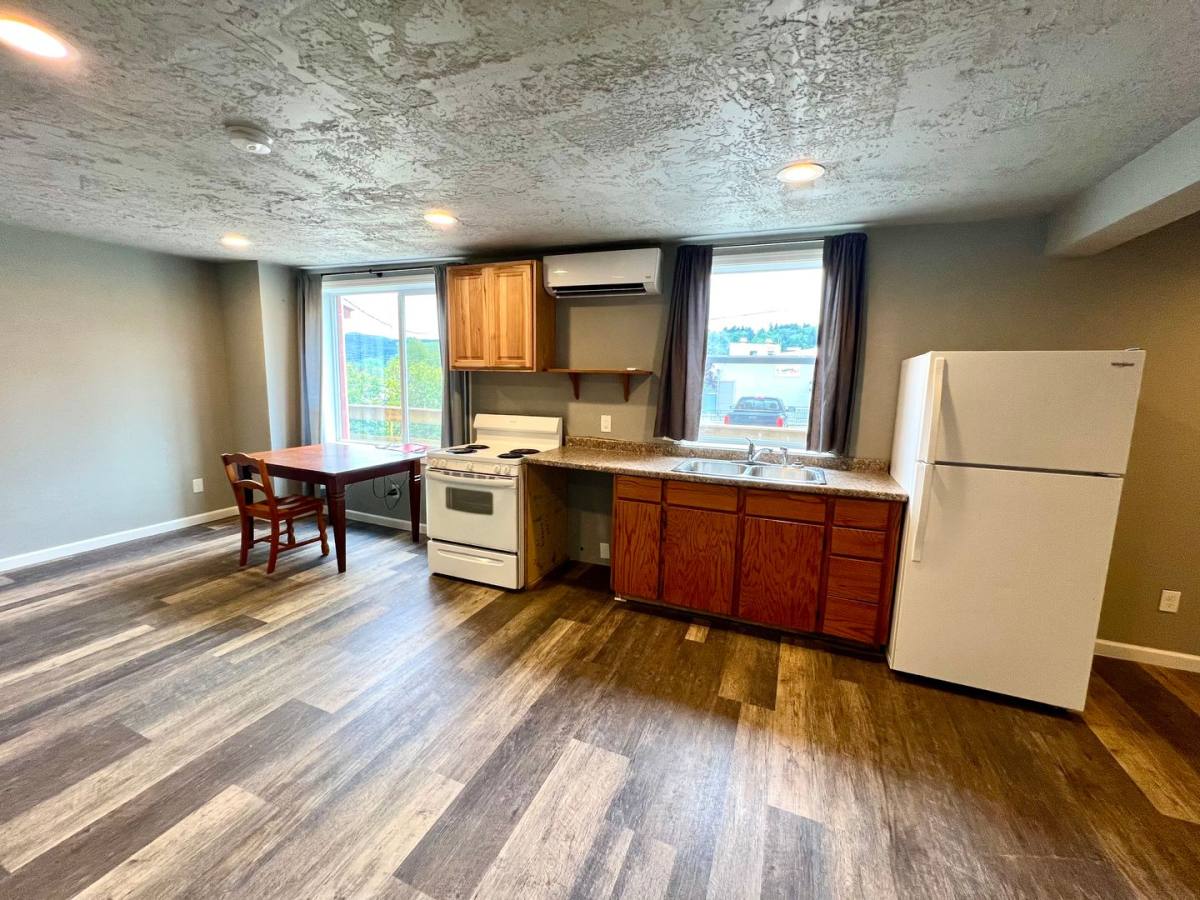 Apartment for rent at 212 Spruce St, Myrtle Point, OR 97458