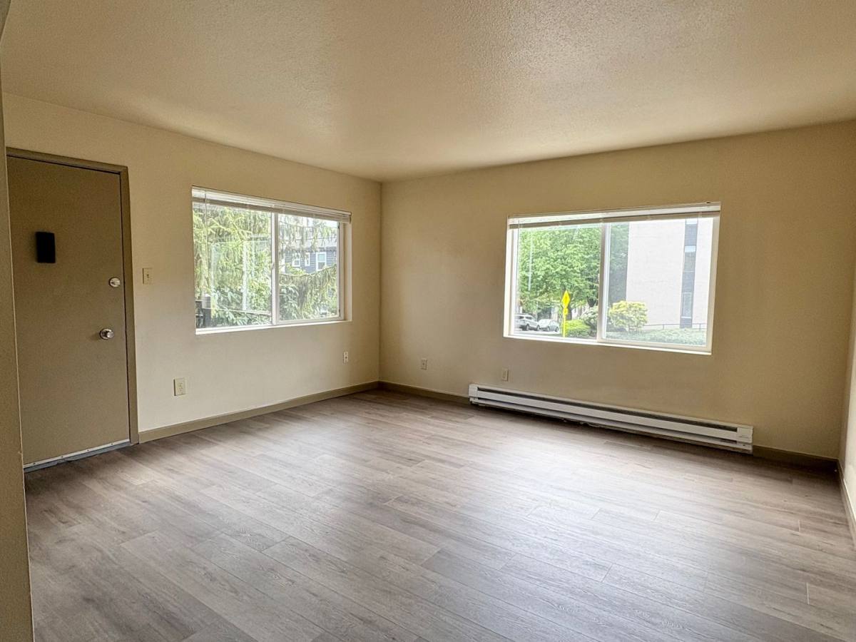 Apartment for rent at 5502 15th Ave NE, Seattle, WA 98105