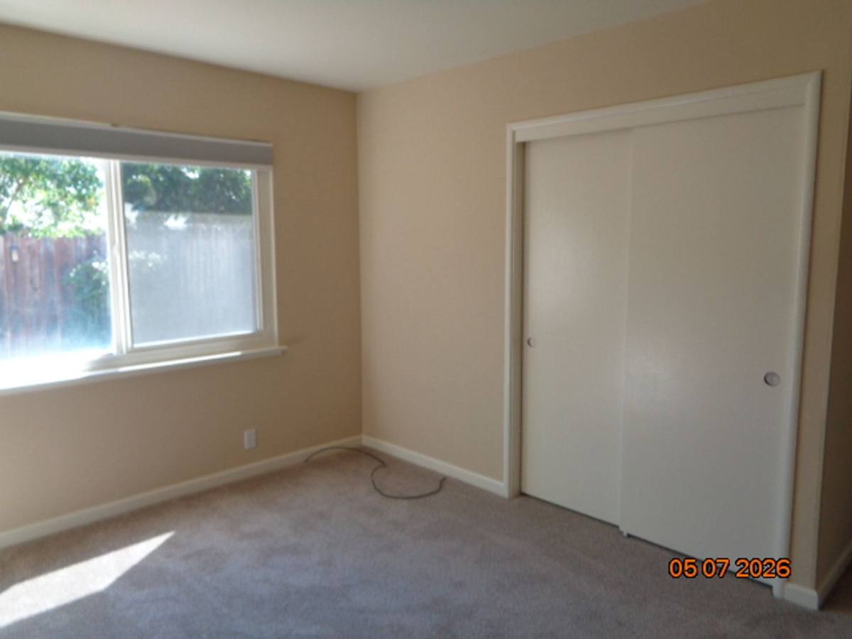 House for rent at 449 Azalea Dr, Vacaville, CA 95688