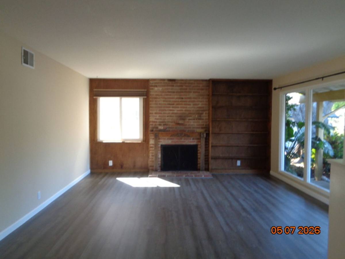 House for rent at 449 Azalea Dr, Vacaville, CA 95688