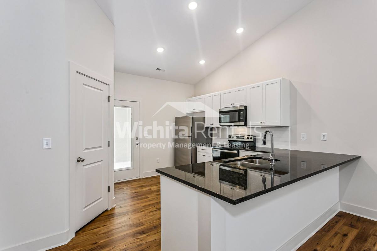 Apartment for rent at 12872 - 12874 W Wheatland St, Wichita, KS 67235