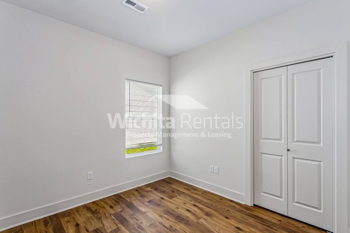 Apartment for rent at 12872 - 12874 W Wheatland St, Wichita, KS 67235