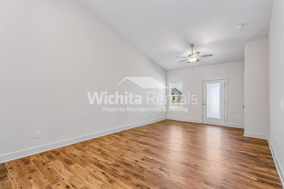 Apartment for rent at 12872 - 12874 W Wheatland St, Wichita, KS 67235