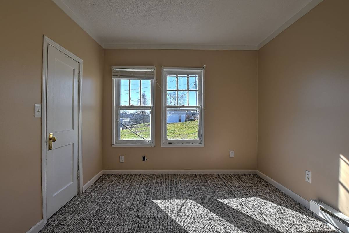 House for rent at 118 Unaka St, Greeneville, TN 37743