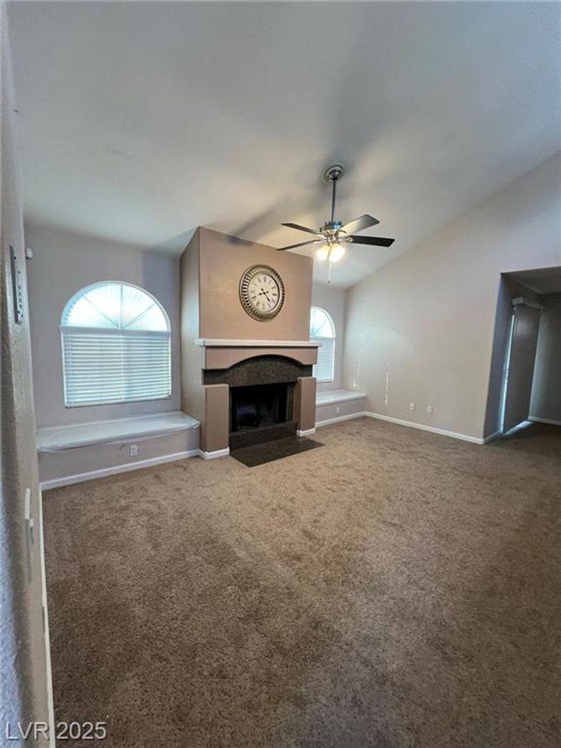 Condo for rent at 9325 W Desert Inn Rd, Las Vegas, NV 89117