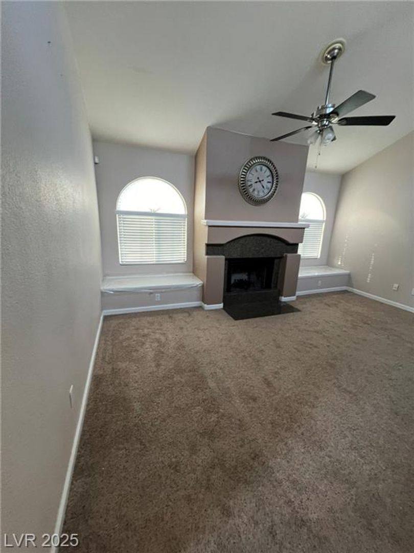 Condo for rent at 9325 W Desert Inn Rd, Las Vegas, NV 89117