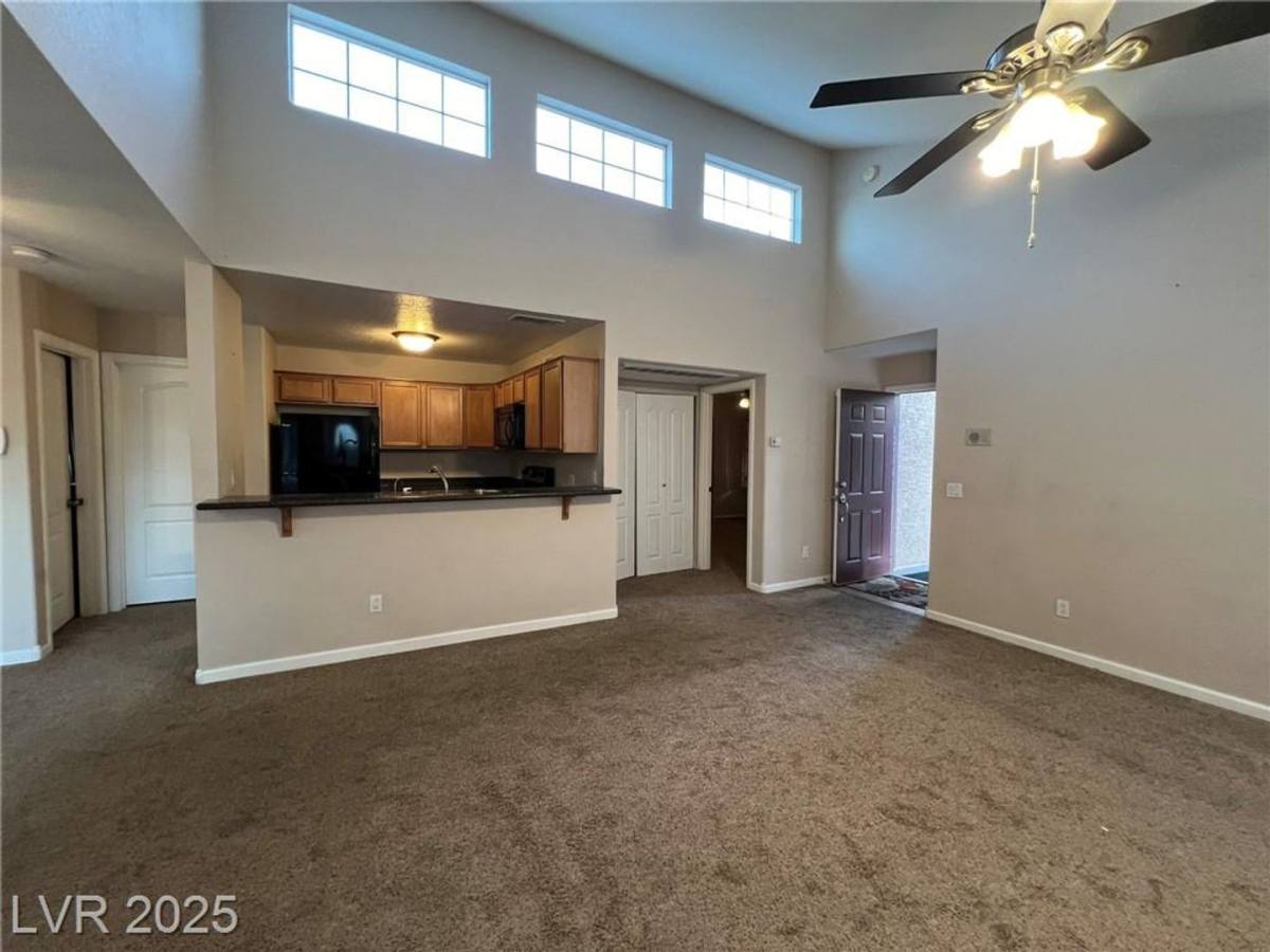 Condo for rent at 9325 W Desert Inn Rd, Las Vegas, NV 89117