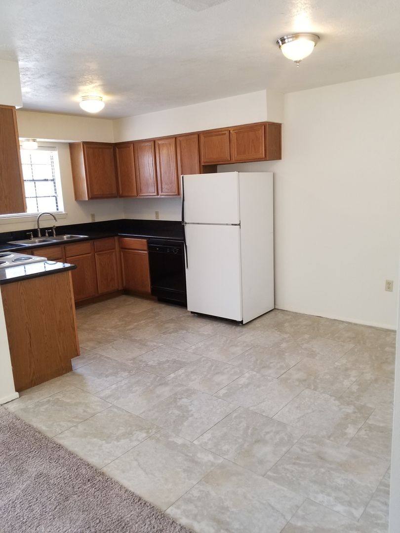 House for rent at 1808 D Woodsman Dr, College Station, TX 77840