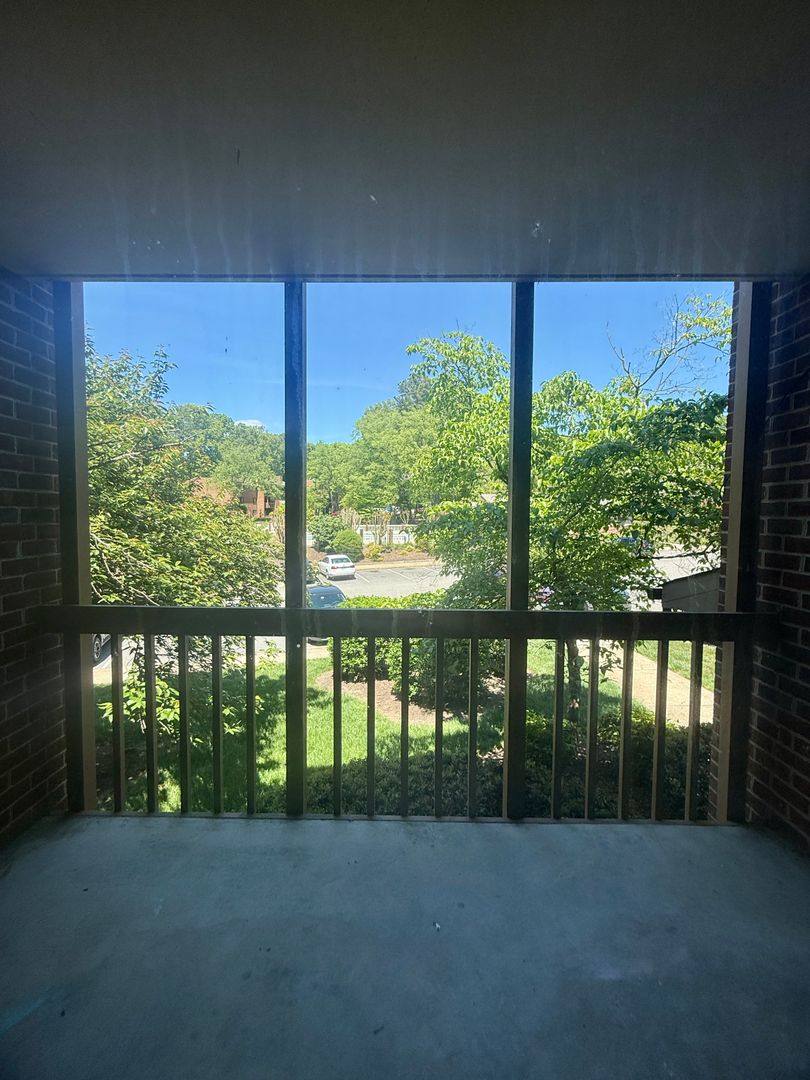 Apartment for rent at 2105 Turtle Creek Dr #8, Henrico, VA 23233