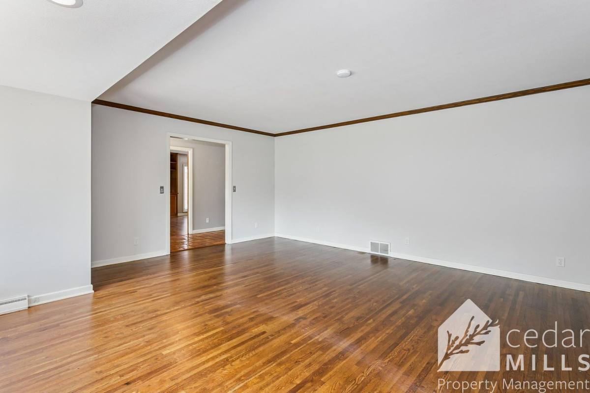 House for rent at 125 S Oakwood, Wichita, KS 67218