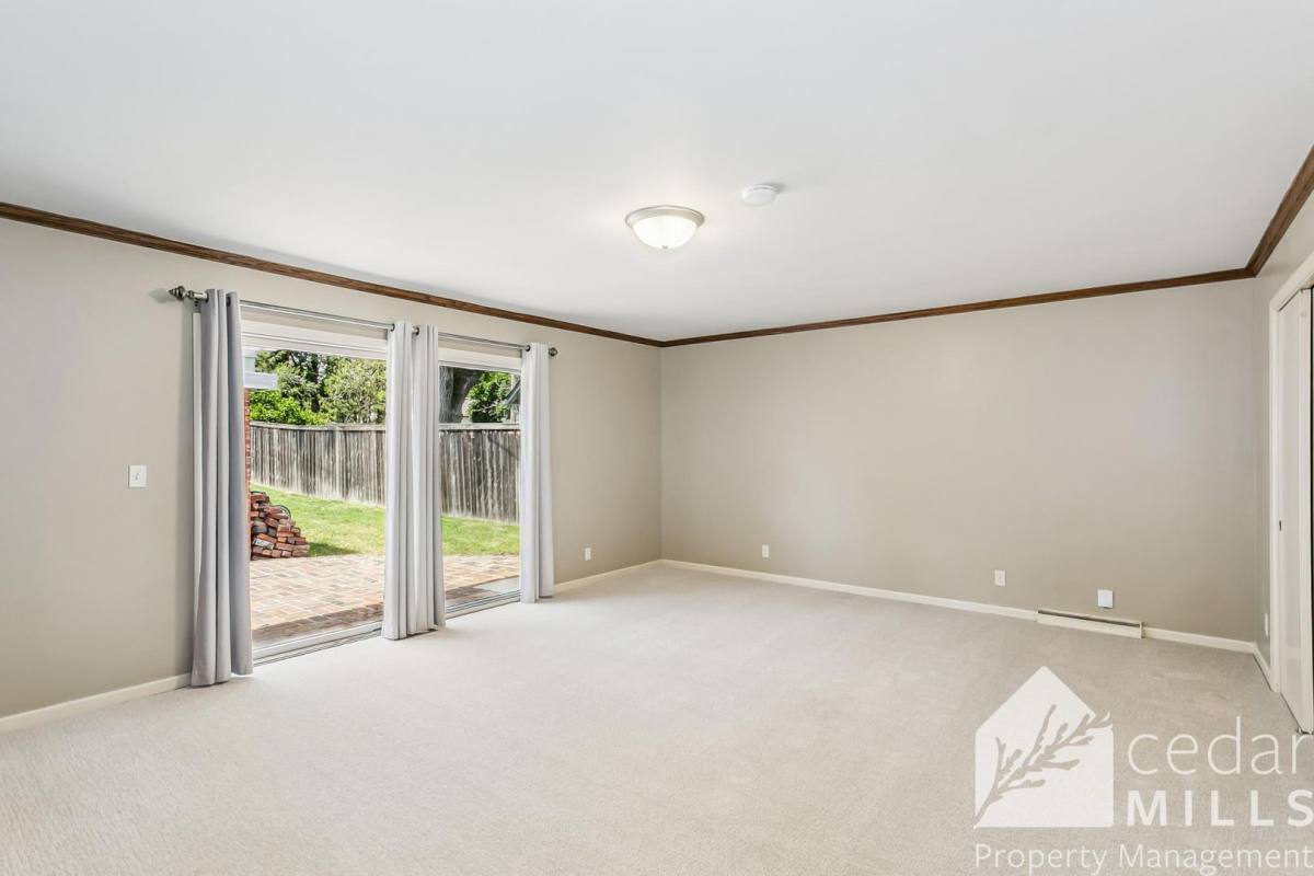 House for rent at 125 S Oakwood, Wichita, KS 67218
