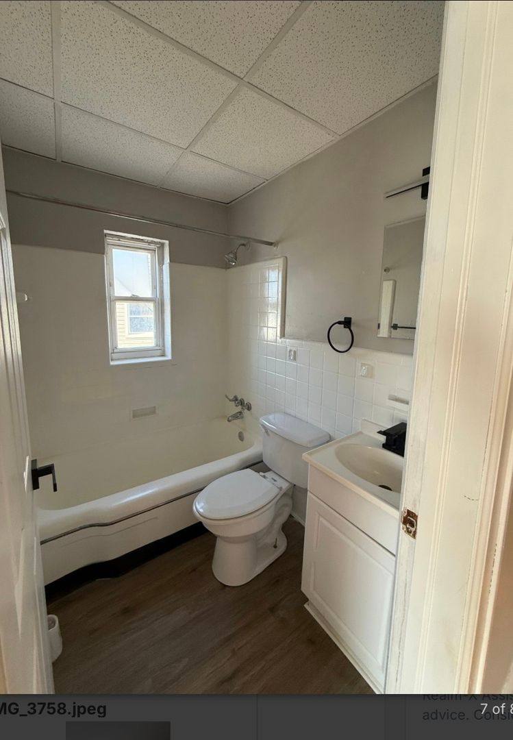 Apartment for rent at 232 Sutherland Dr, South Charleston, WV 25303