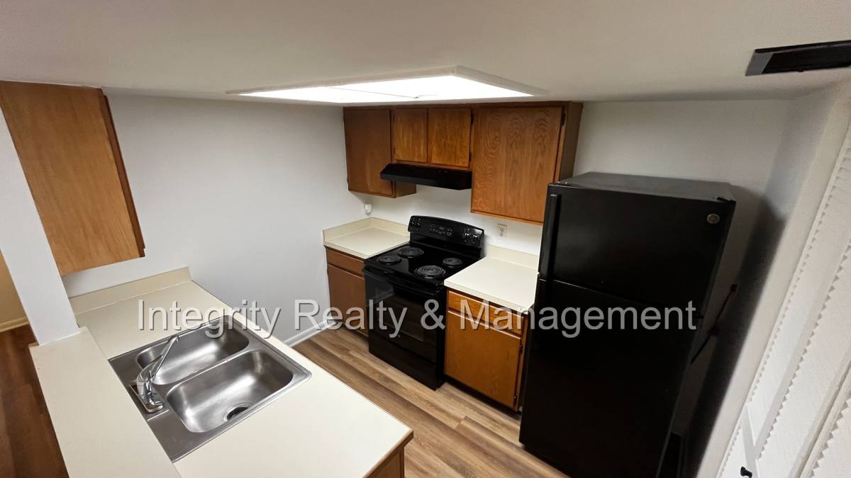 Townhouse for rent at 8326 Windypine Lane, Jacksonville, FL 32244