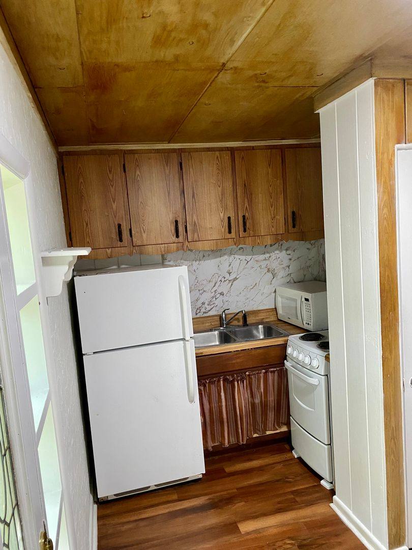 Apartment for rent at 3255 Clemwood Dr, Orlando, FL 32803