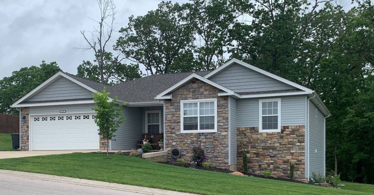 House for rent at 139 Creek View Dr, Saint Robert, MO 65584
