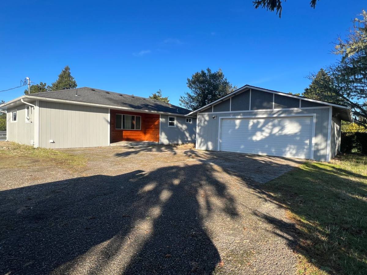 House for rent at 511 N Cammann, Coos Bay, OR 97420