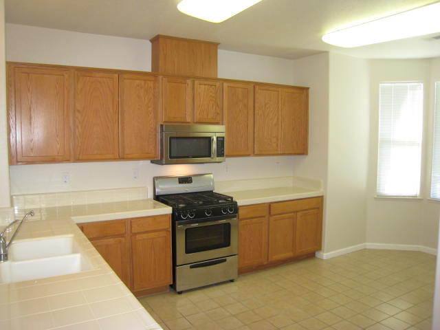 House for rent at 1114 Villaggio Circle, Vacaville, CA 95688