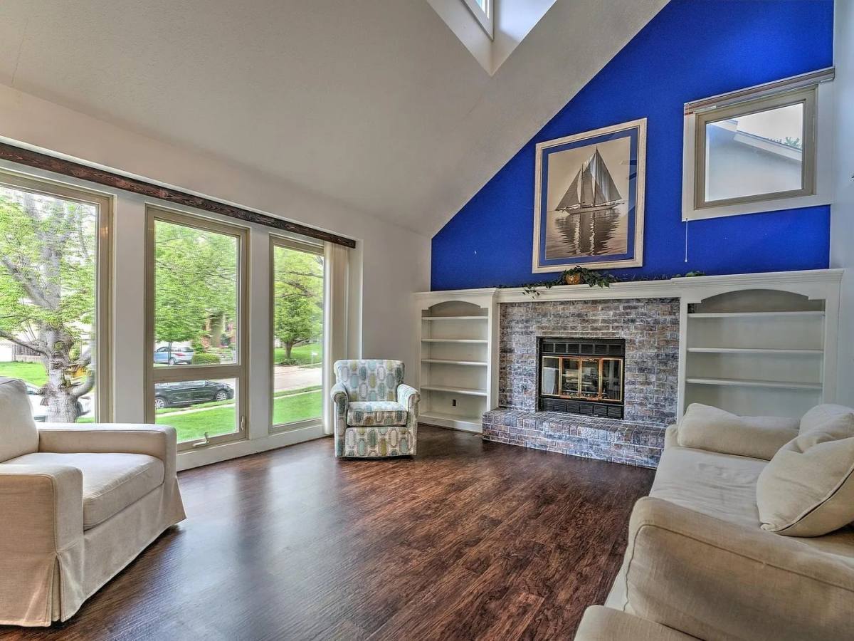 House for rent at 1329 Scott Rd, Papillion, NE 68046