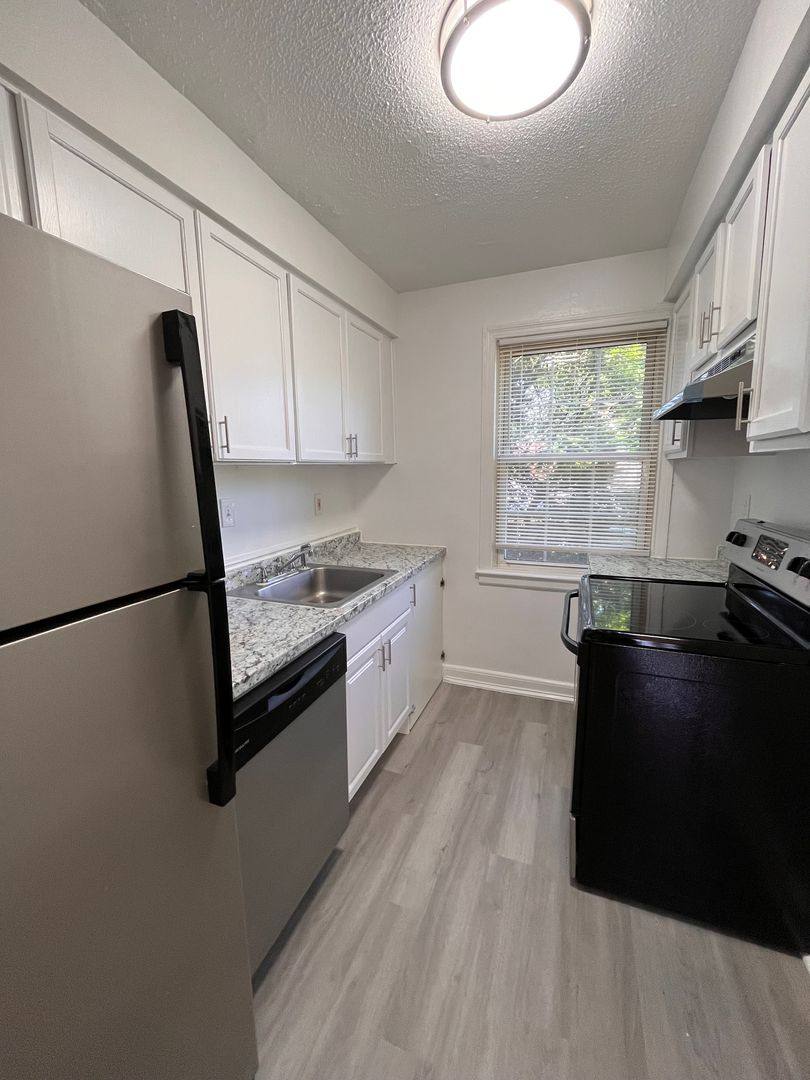 Townhouse for rent at 2115 Suitland Terrace SE, Washington, DC 20020