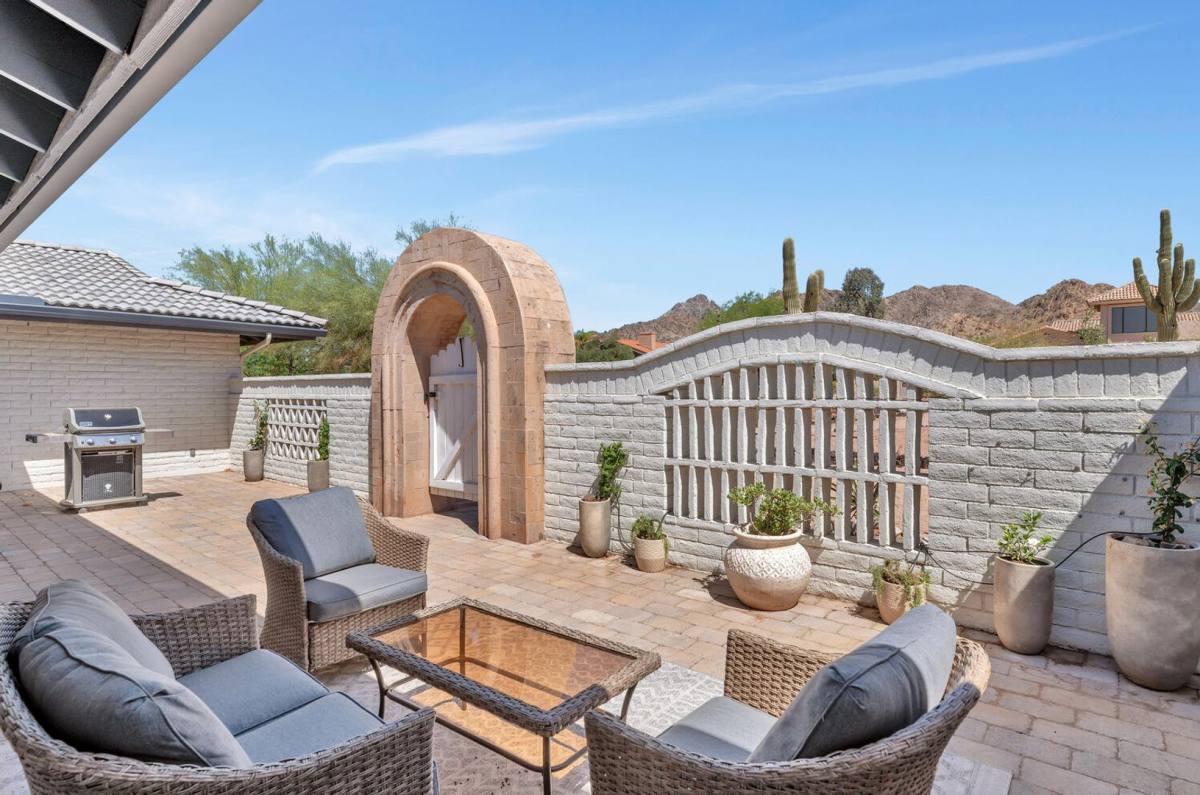 House for rent at 3411 E Valley Vista Lane, Paradise Valley, AZ 85253
