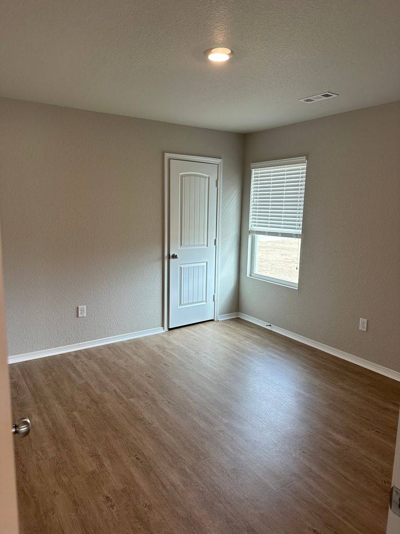 House for rent at 114 Jo Park Lane, Maumelle, AR 72113