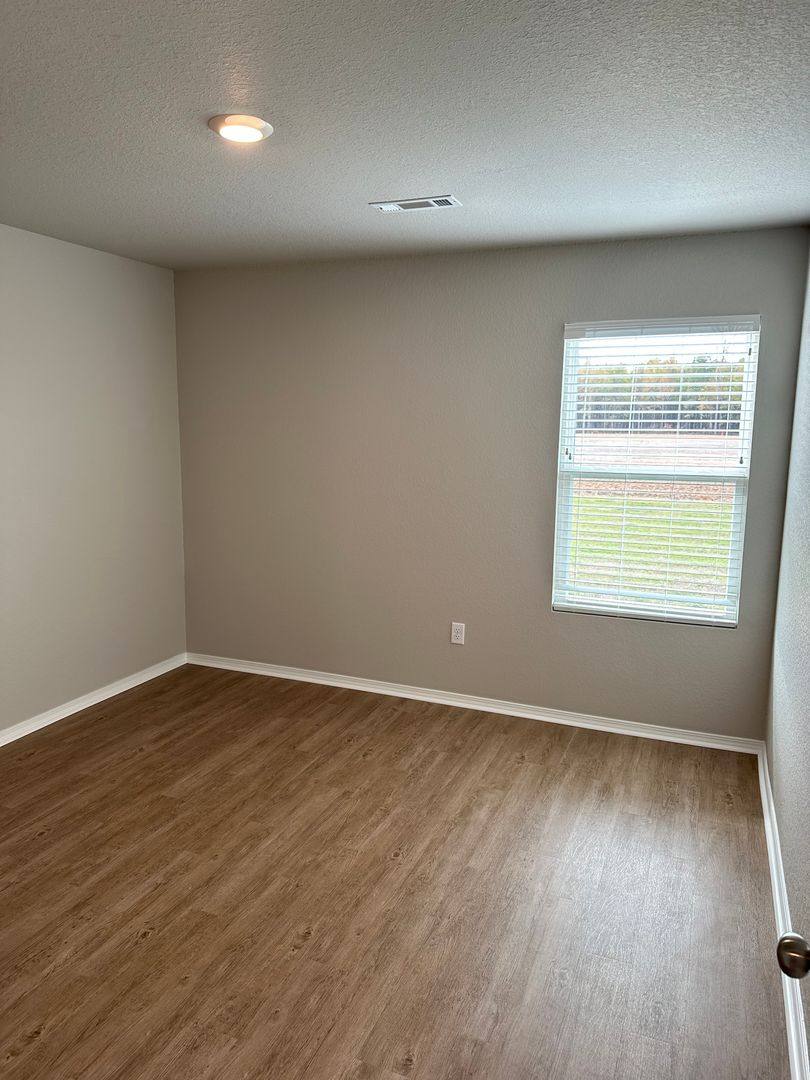 House for rent at 114 Jo Park Lane, Maumelle, AR 72113