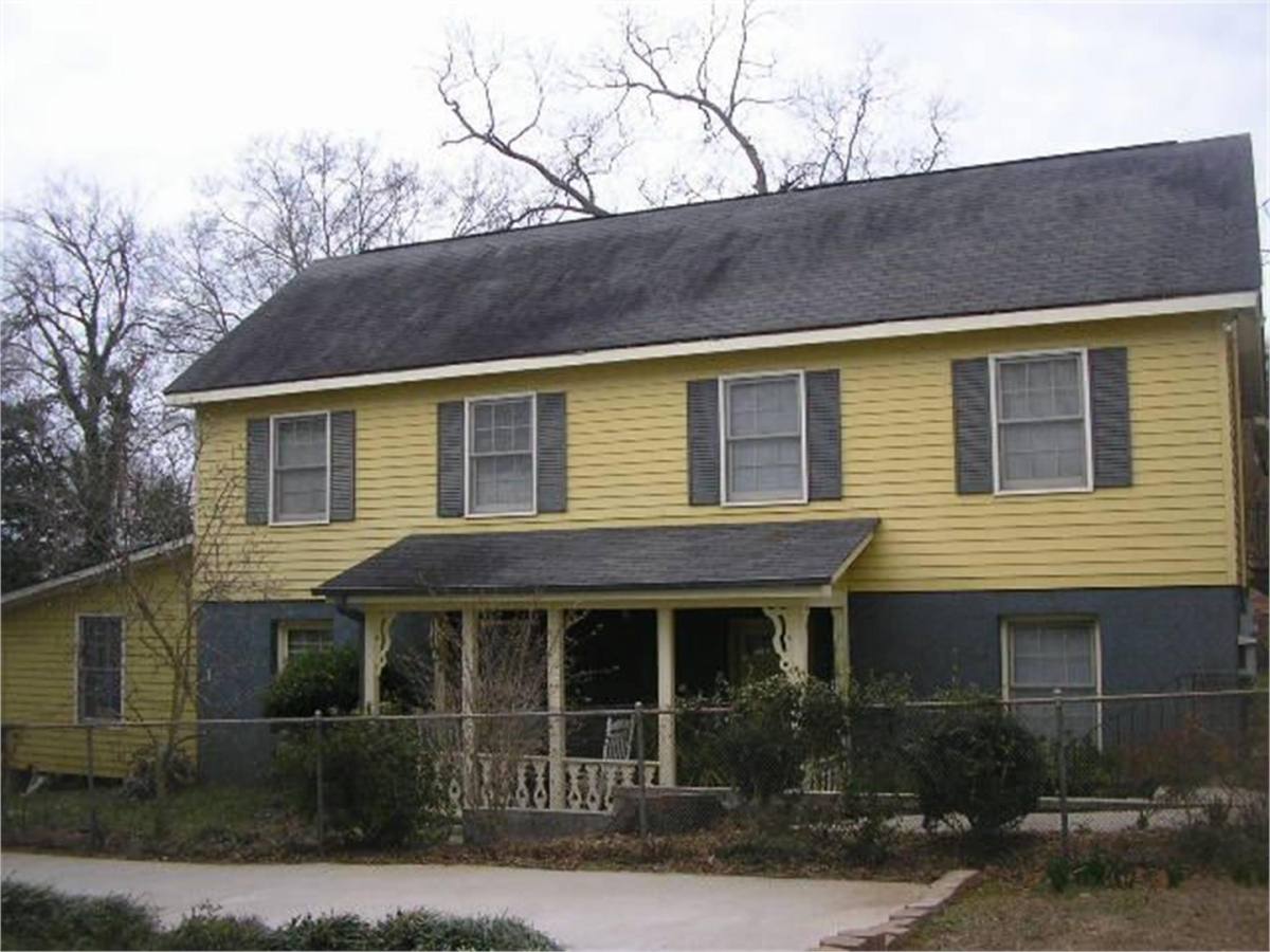 Apartment for rent at 520 W Hancock St, Milledgeville, GA 31061