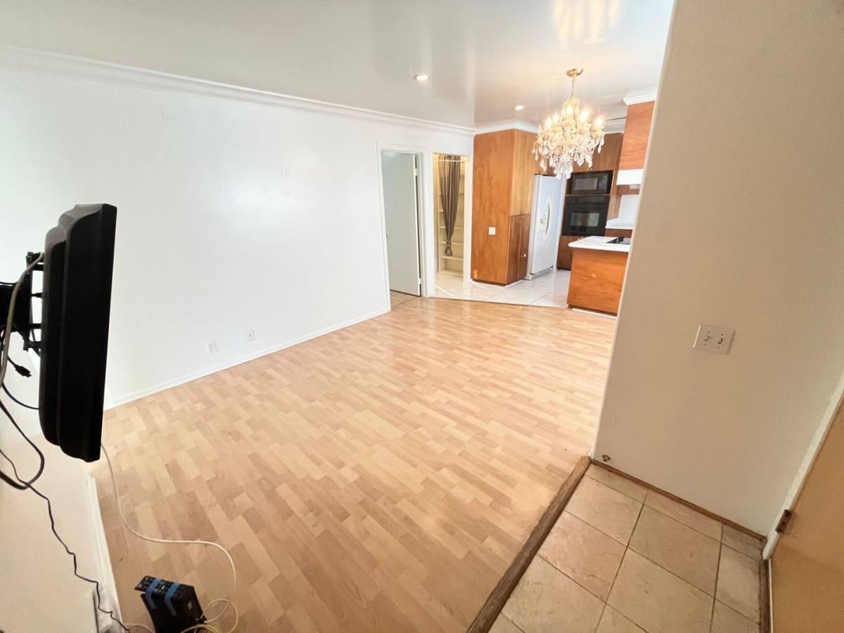 Apartment for rent at 1119B Banyan St, Honolulu, HI 96817