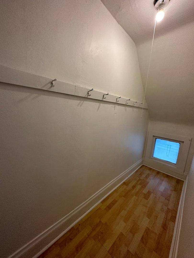 Apartment for rent at 2804 W Lincoln Ave, Milwaukee, WI 53215