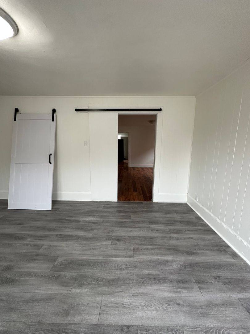 Apartment for rent at 2804 W Lincoln Ave, Milwaukee, WI 53215