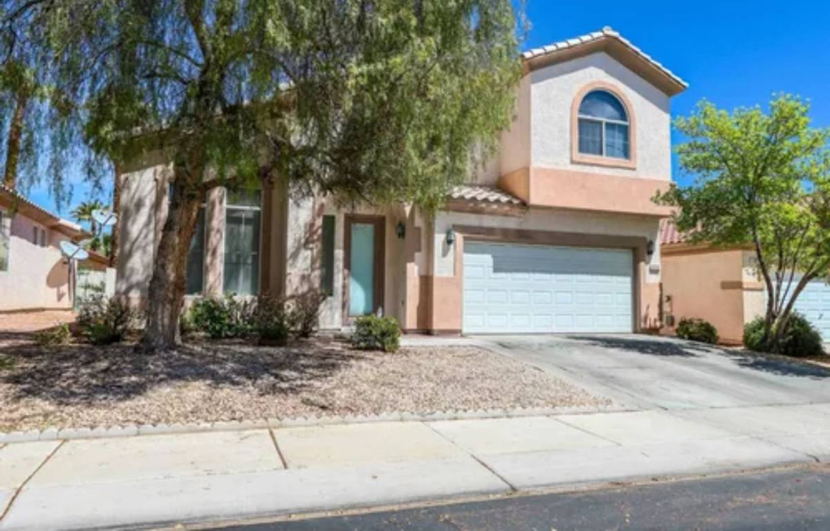 House for rent at 212 Waterton Lakes Ave, Las Vegas, NV 89148