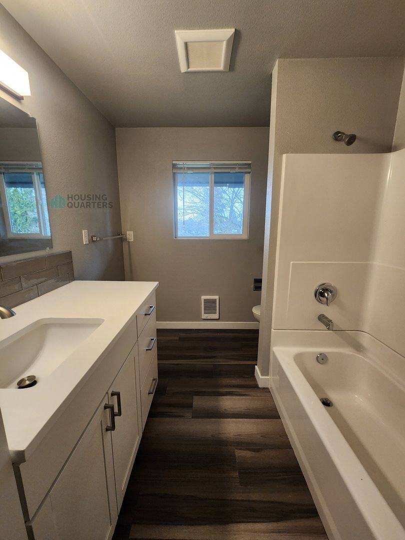 Apartment for rent at 12421 E Riverside Ave, Spokane, WA 99216