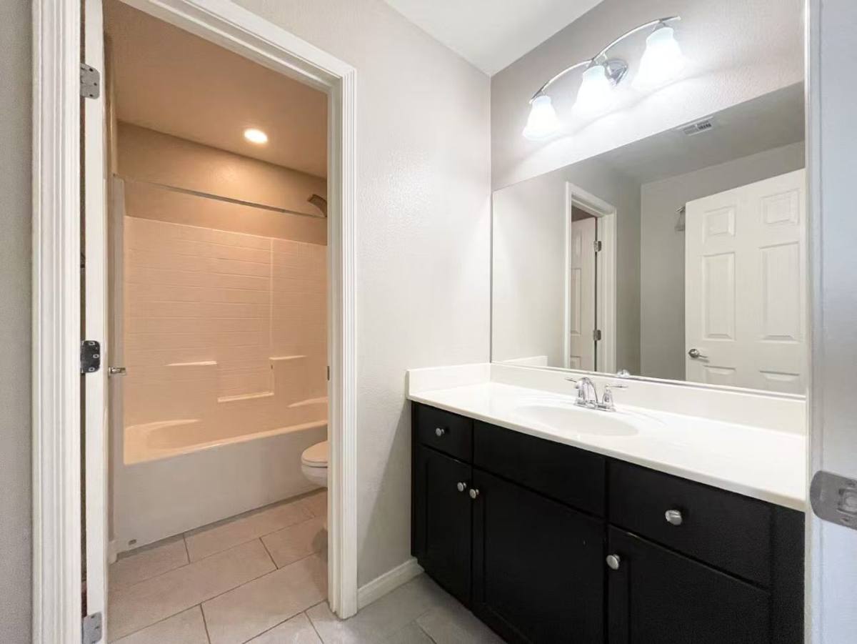 House for rent at 6415 Pochman Mesa St, Las Vegas, NV 89113