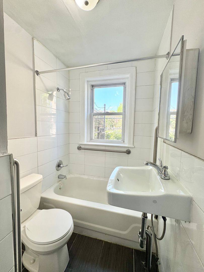 Apartment for rent at 5427 Wayne Ave, Philadelphia, PA 19144