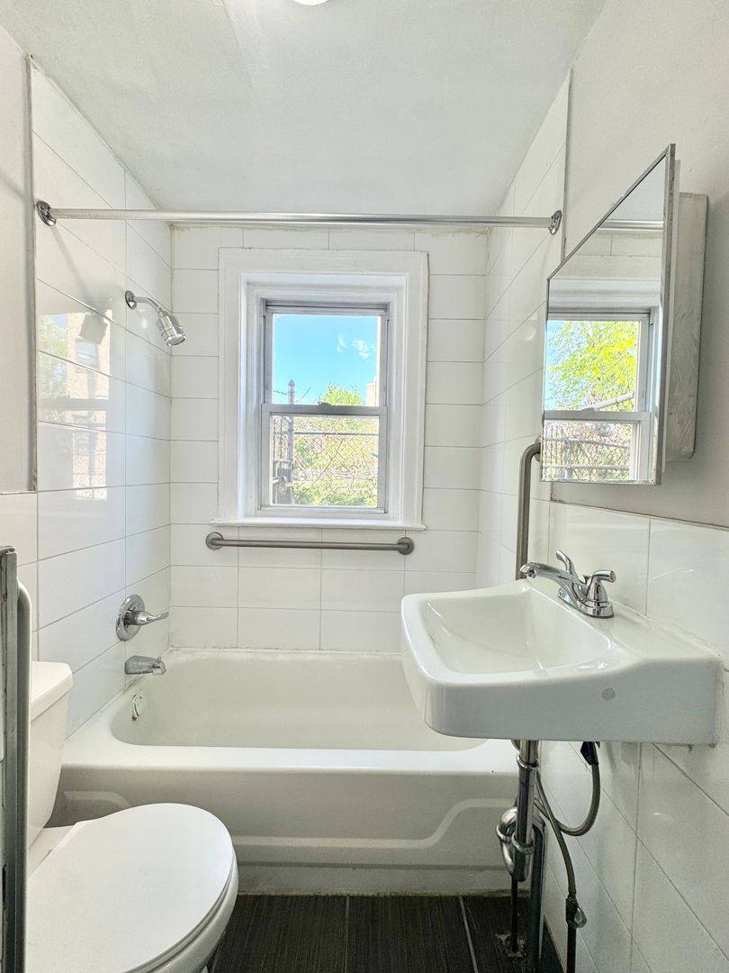 Apartment for rent at 5427 Wayne Ave, Philadelphia, PA 19144