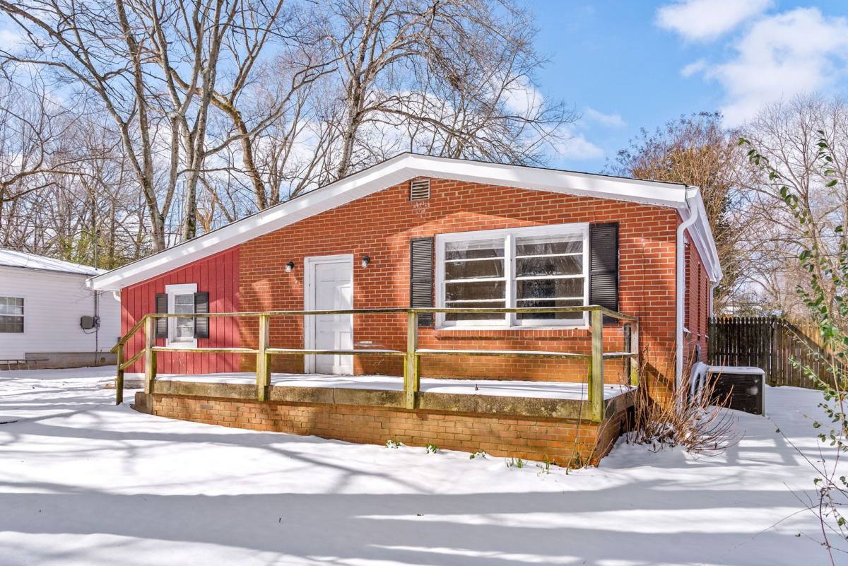 House for rent at 3 Garth Dr, Clarksville, TN 37040