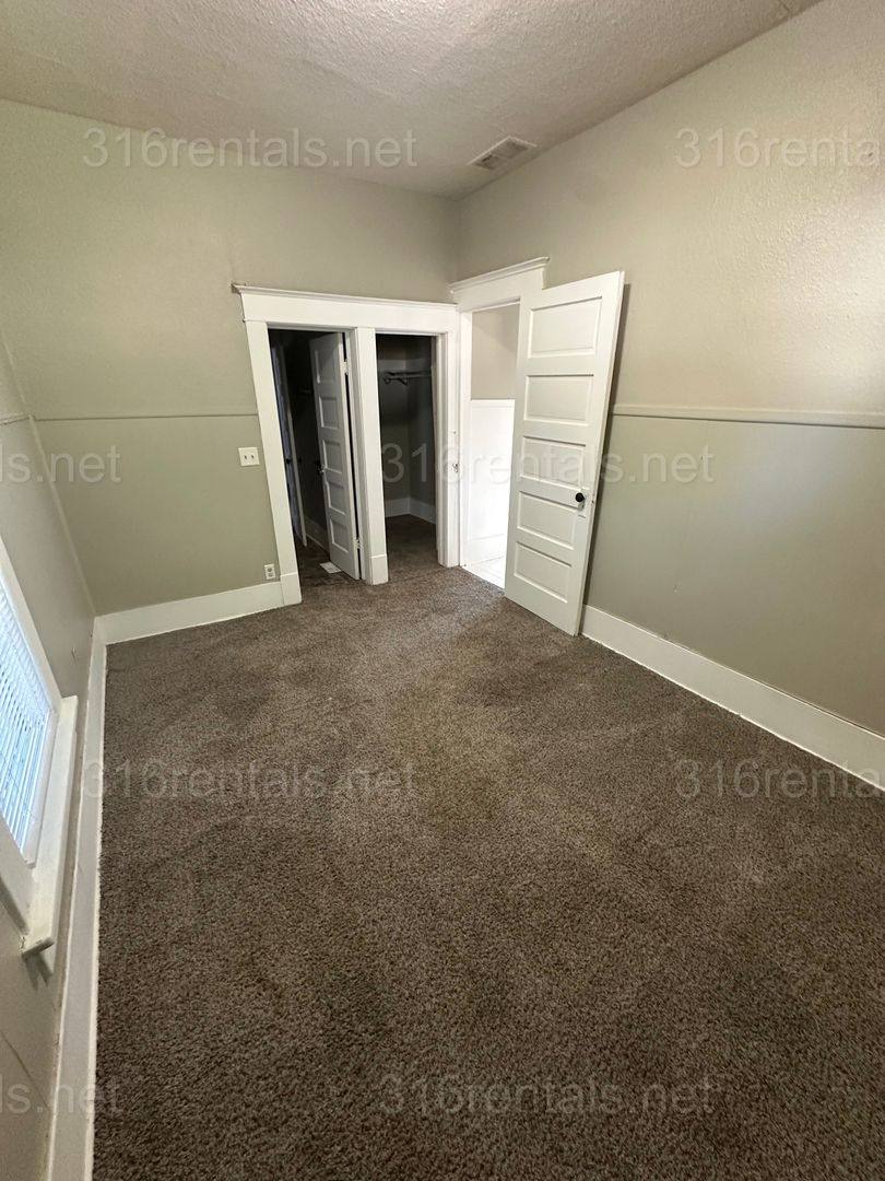 House for rent at 1405 S Main St, Wichita, KS 67213