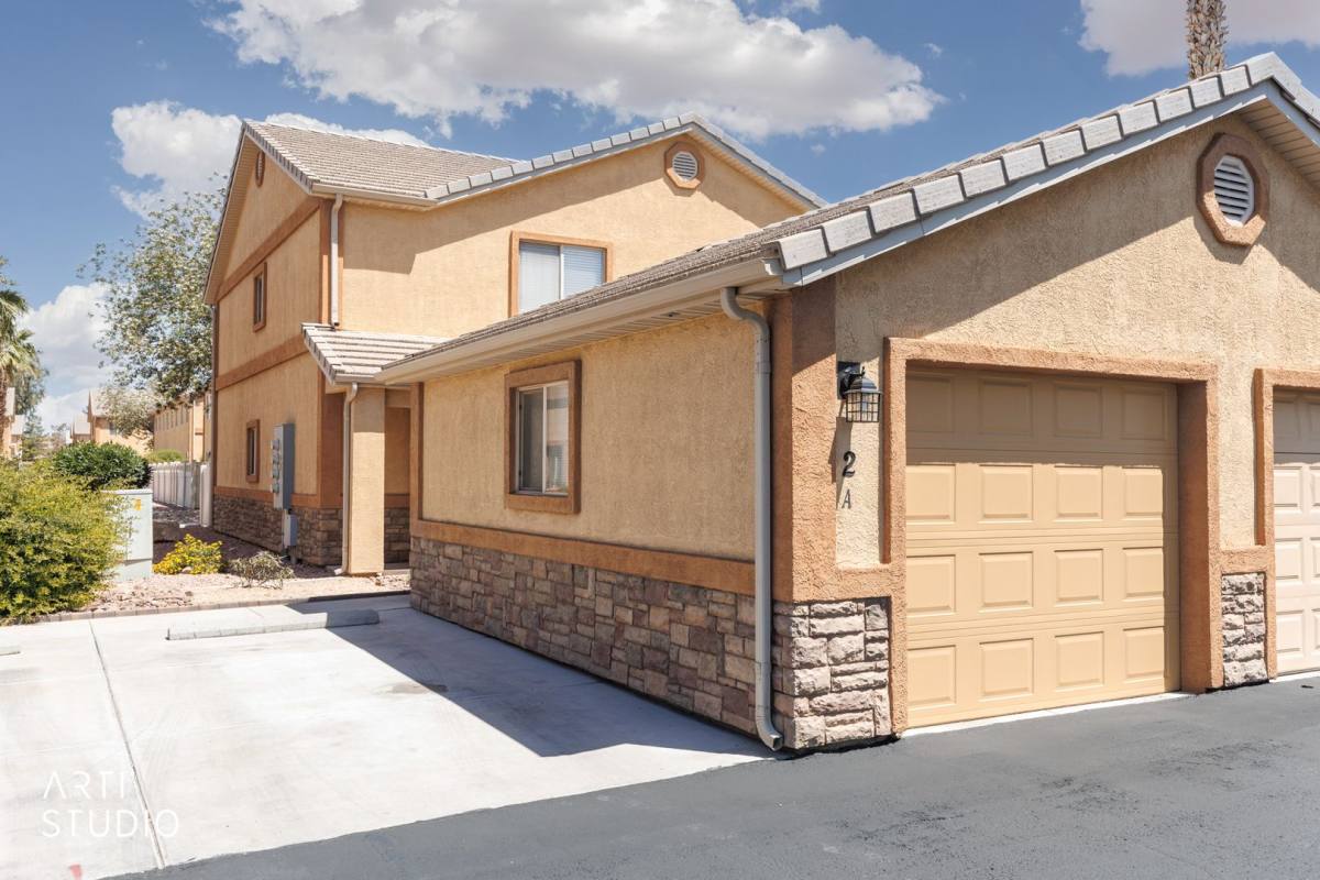 Townhouse for rent at 717 Hafen Lane 2A, Mesquite, NV 89027