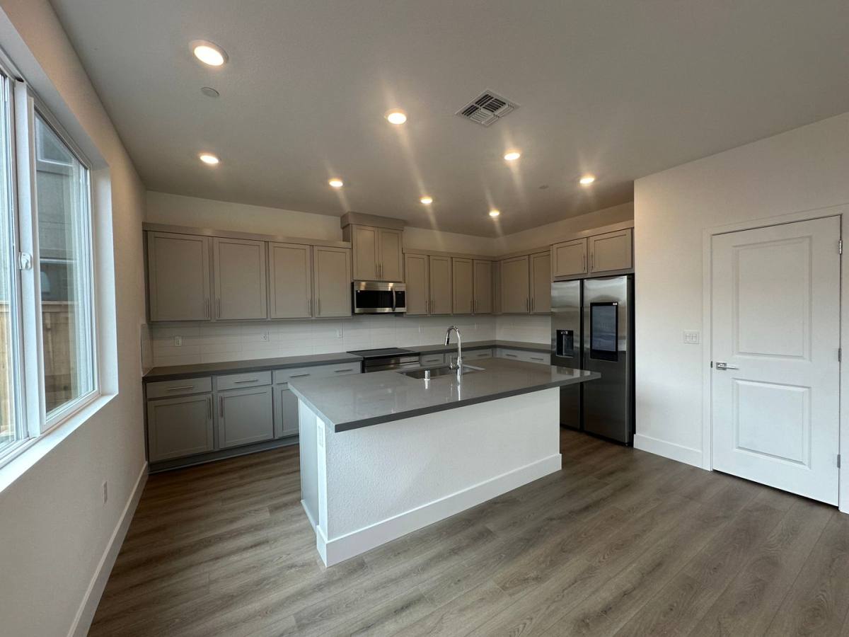 House for rent at 2824 Wrangell St, Manteca, CA 95337