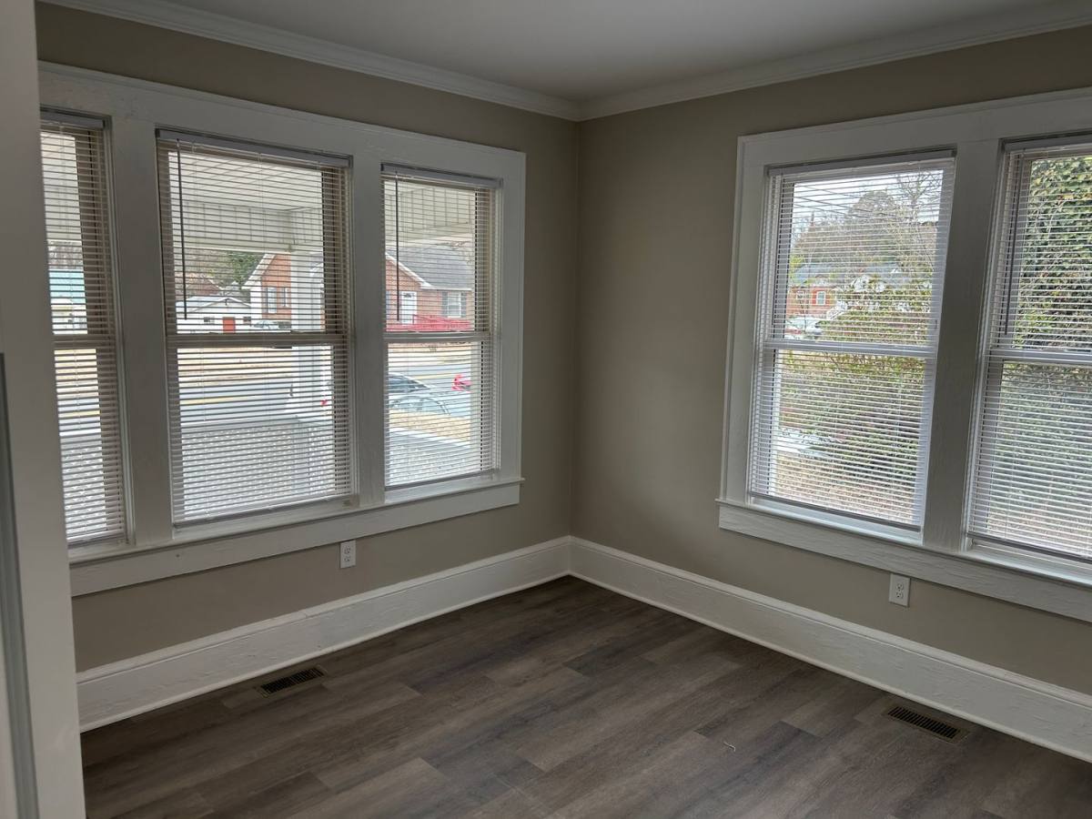 House for rent at 2423 N Patterson Ave, Winston Salem, NC 27105