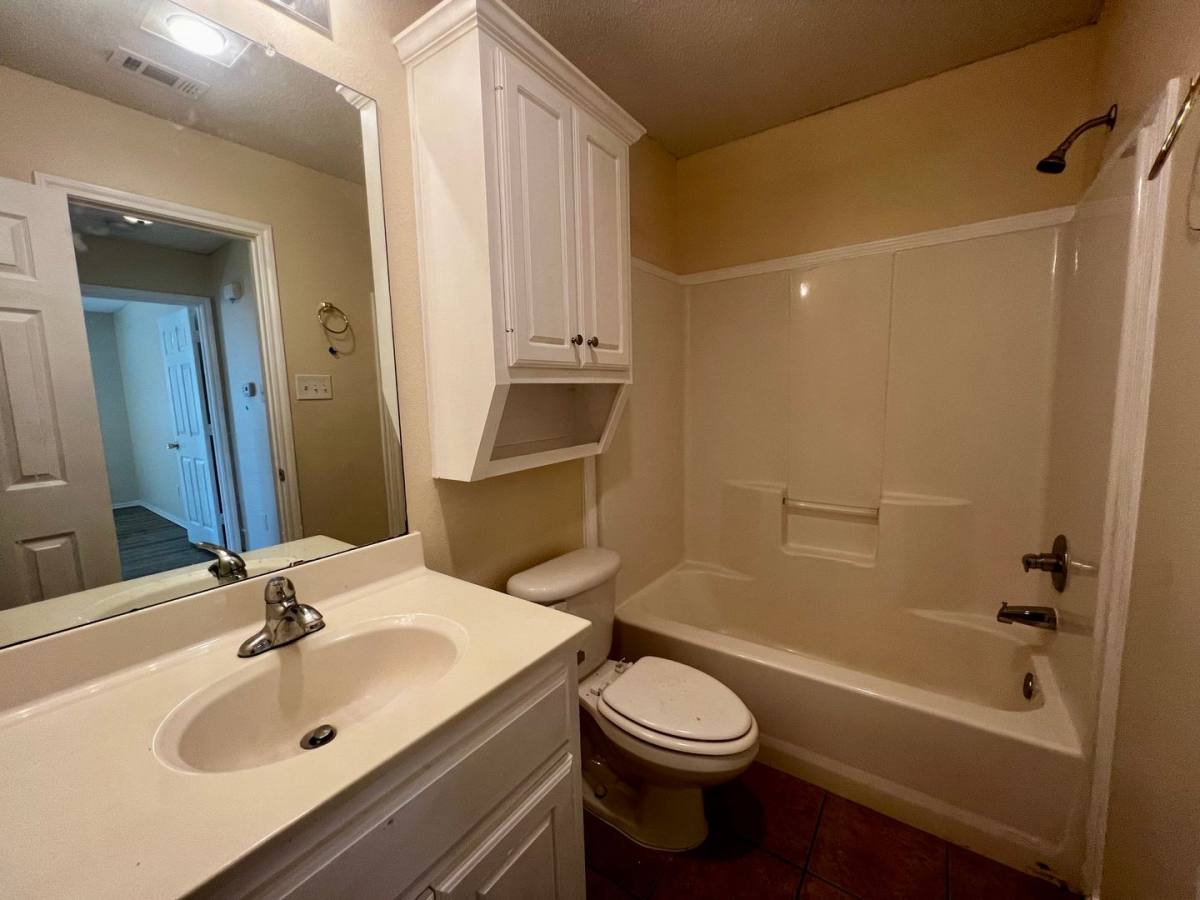 Townhouse for rent at 2403 87th St, Lubbock, TX 79423
