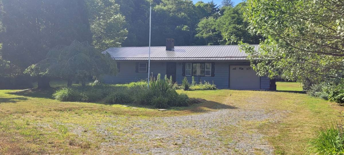 House for rent at 203 Church Hollow Rd, Boone, NC 28607